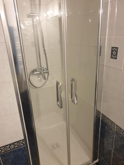 Appartement Au Pied Des Telecabines Res La Soulan Bagnères-de-Luchon Exterior foto