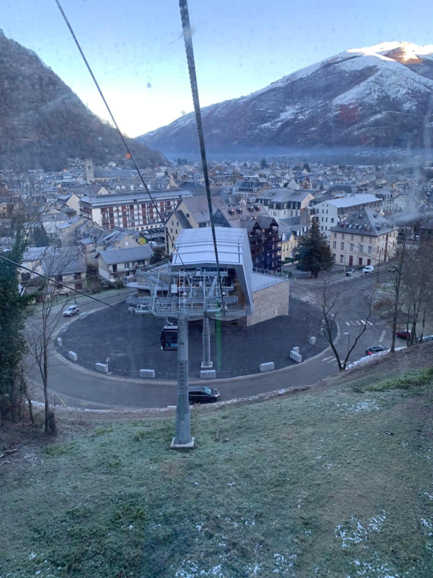 Appartement Au Pied Des Telecabines Res La Soulan Bagnères-de-Luchon Exterior foto